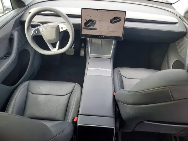 7SAYGDED6TF401868 2026 TESLA MODEL Y - Image 8