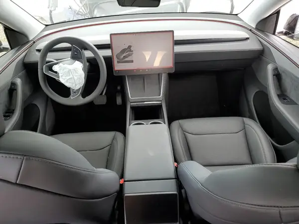 7SAYGDED6TF434742 2026 TESLA MODEL Y - Image 8