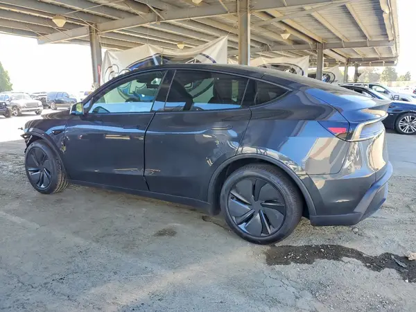 7SAYGDED6TF583409 2026 TESLA MODEL Y - Image 2