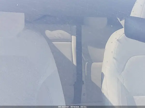 7SAYGDED6TF585032 2026 TESLA MODEL Y - Image 8