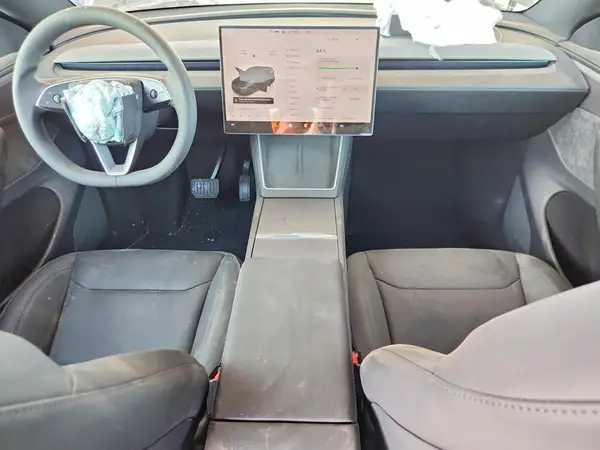 7SAYGDED6TF586827 2026 TESLA MODEL Y - Image 8