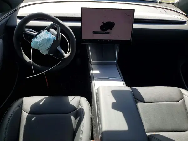 7SAYGDED6TF600418 2026 TESLA MODEL Y - Image 8