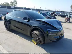 7SAYGDED6TF661140 2026 TESLA MODEL Y