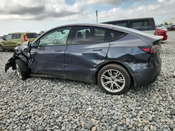 7SAYGDED7PF931207 2023 TESLA MODEL Y - Image 2