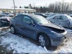 7SAYGDED7PF934933 2023 TESLA MODEL Y