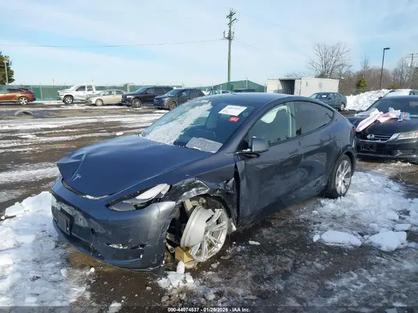 7SAYGDED7PF934933 2023 TESLA MODEL Y - Image 2