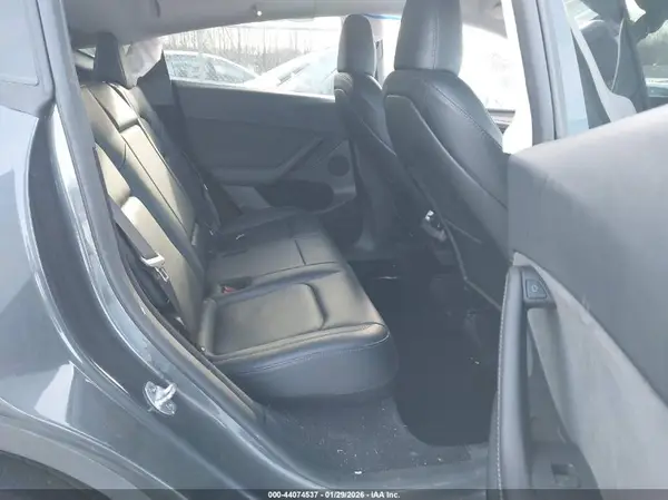 7SAYGDED7PF934933 2023 TESLA MODEL Y - Image 8