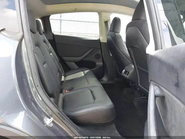 7SAYGDED7PF941476 2023 TESLA MODEL Y - Image 8