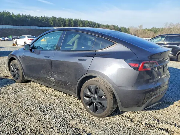 7SAYGDED7RA322814 2024 TESLA MODEL Y - Image 2