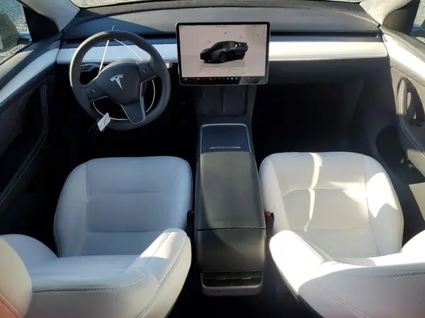 7SAYGDED7RA322814 2024 TESLA MODEL Y - Image 8