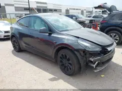7SAYGDED7RA324921 2024 TESLA MODEL Y