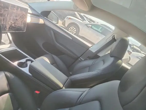7SAYGDED7RA335305 2024 TESLA MODEL Y - Image 8