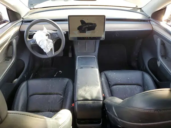 7SAYGDED7RF026811 2024 TESLA MODEL Y - Image 8