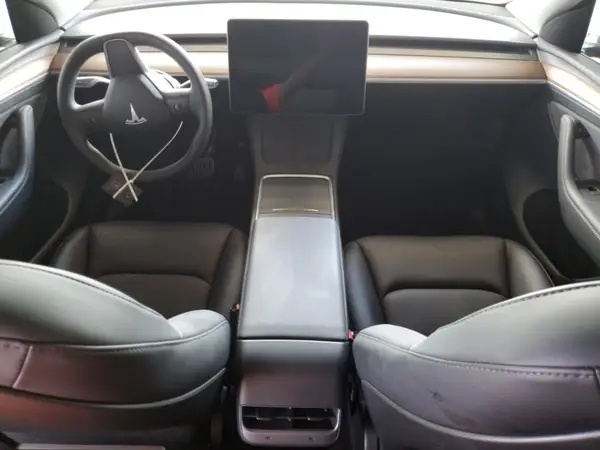 7SAYGDED7RF027862 2024 TESLA MODEL Y - Image 8