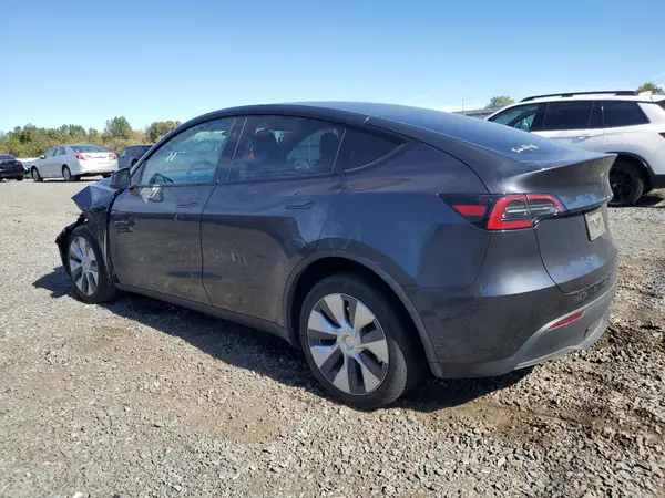 7SAYGDED7RF039848 2024 TESLA MODEL Y - Image 2