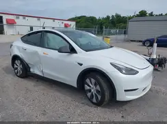7SAYGDED7RF041180 2024 TESLA MODEL Y