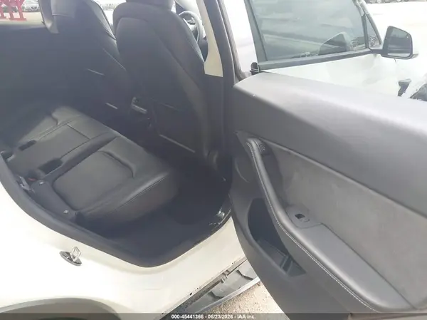 7SAYGDED7RF055032 2024 TESLA MODEL Y - Image 7