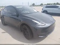 7SAYGDED7RF093392 2024 TESLA MODEL Y