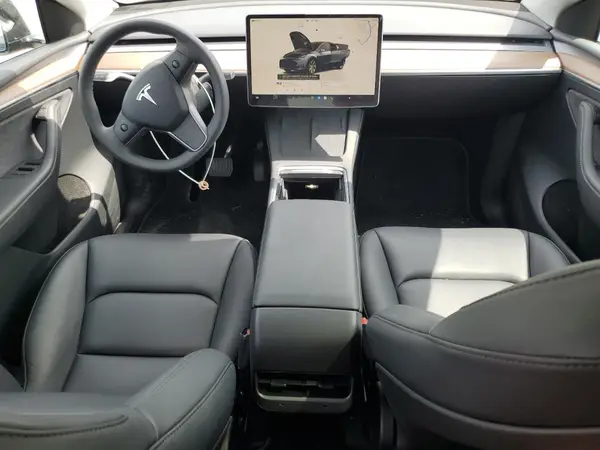 7SAYGDED7RF095482 2024 TESLA MODEL Y - Image 8