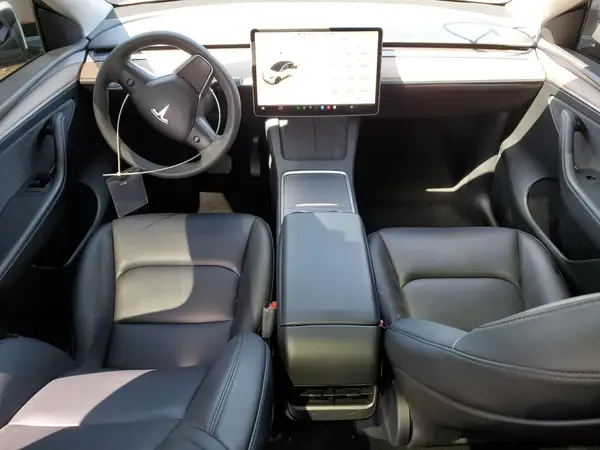 7SAYGDED7RF103614 2024 TESLA MODEL Y - Image 8