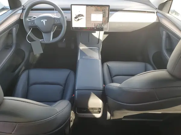 7SAYGDED7RF109039 2024 TESLA MODEL Y - Image 8