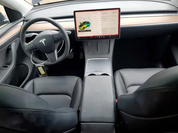 7SAYGDED7RF109297 2024 TESLA MODEL Y - Image 8