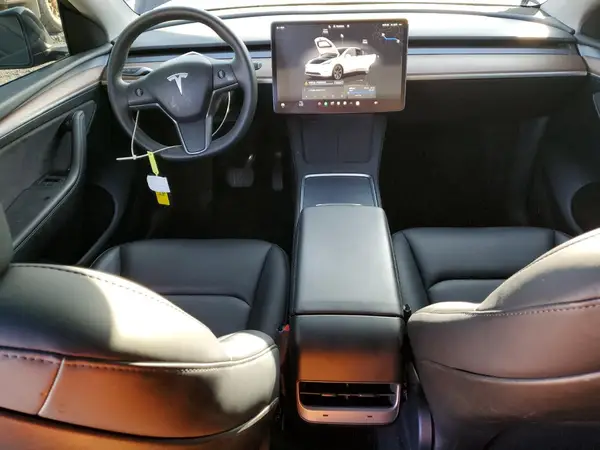 7SAYGDED7RF109428 2024 TESLA MODEL Y - Image 8