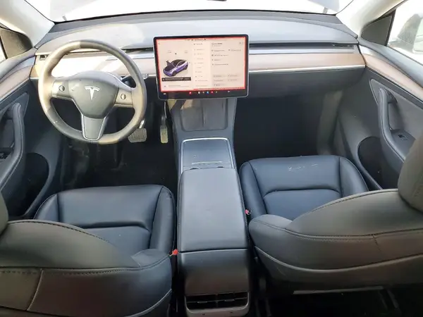 7SAYGDED7RF112734 2024 TESLA MODEL Y - Image 8