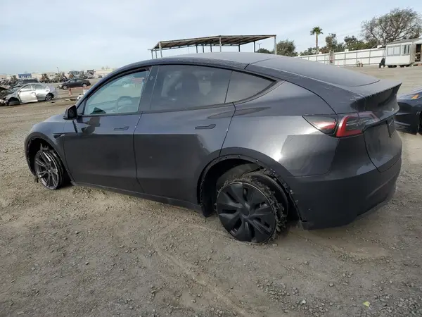 7SAYGDED7RF114483 2024 TESLA MODEL Y - Image 2