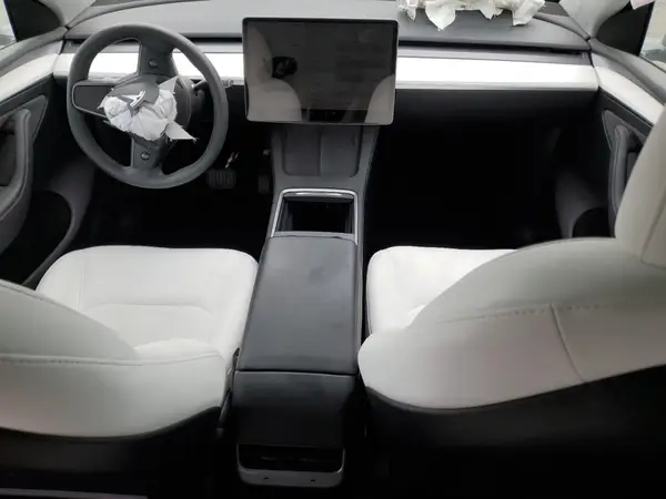 7SAYGDED7RF120011 2024 TESLA MODEL Y - Image 8