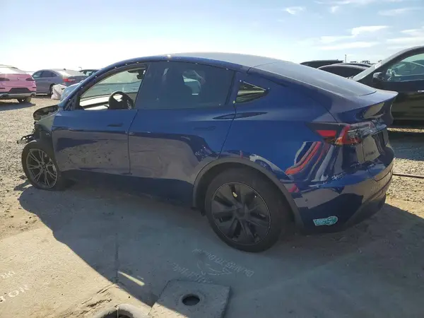 7SAYGDED7RF155308 2024 TESLA MODEL Y - Image 2