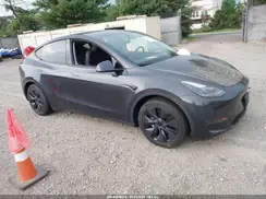 7SAYGDED7RF196716 2024 TESLA MODEL Y