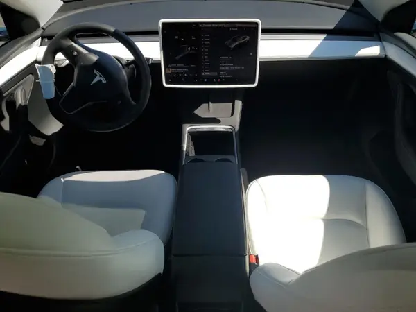 7SAYGDED7RF212493 2024 TESLA MODEL Y - Image 8