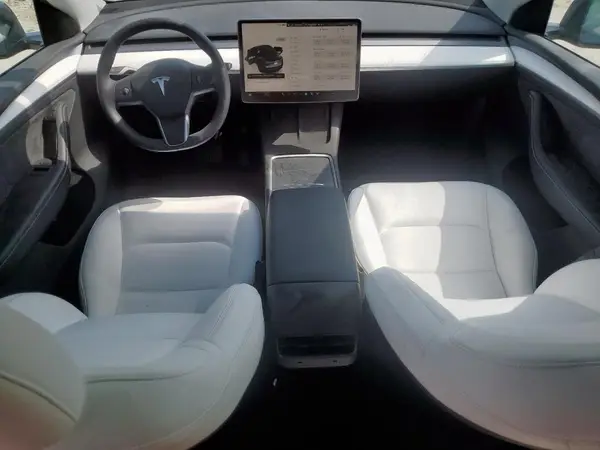 7SAYGDED7SA337514 2025 TESLA MODEL Y - Image 8