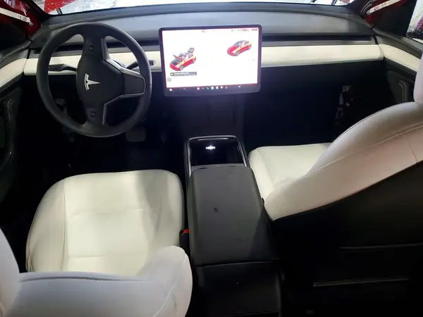 7SAYGDED7SA347895 2025 TESLA MODEL Y - Image 8