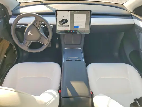 7SAYGDED7SA350991 2025 TESLA MODEL Y - Image 8