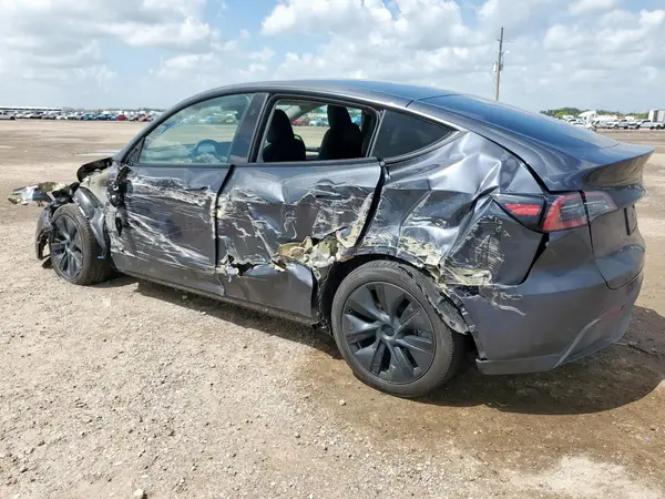 7SAYGDED7SA353759 2025 TESLA MODEL Y - Image 2