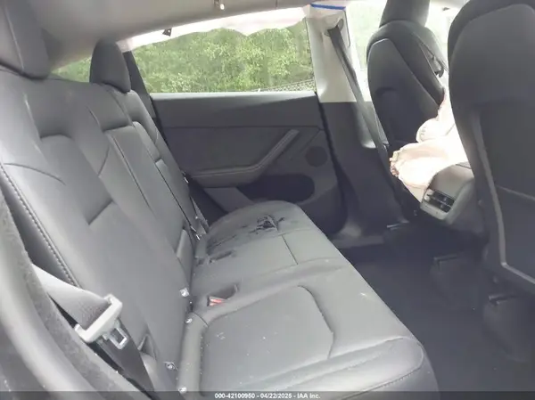 7SAYGDED7SA373235 2025 TESLA MODEL Y - Image 8