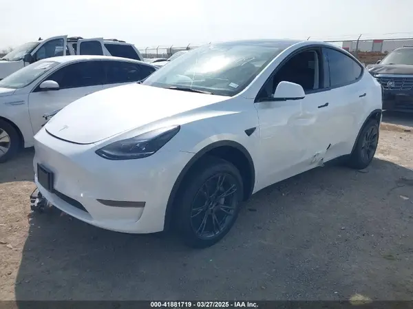 7SAYGDED7SA373784 2025 TESLA MODEL Y - Image 2