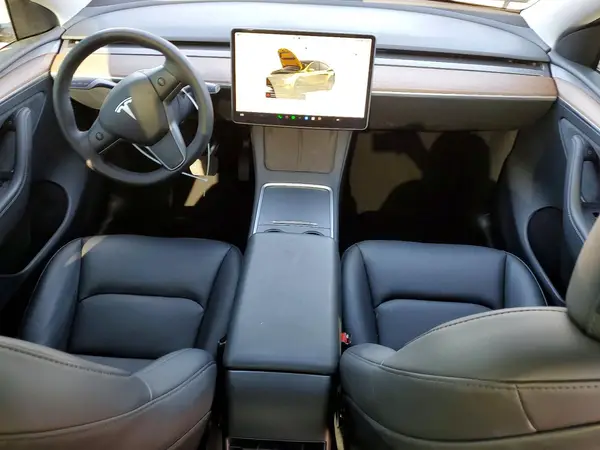 7SAYGDED7SF226674 2025 TESLA MODEL Y - Image 8