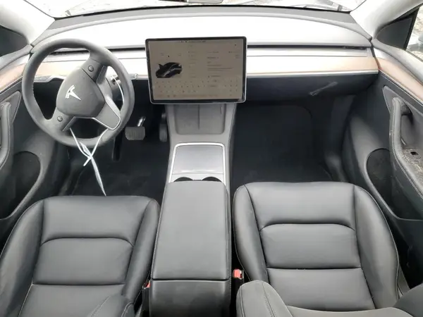 7SAYGDED7SF230739 2025 TESLA MODEL Y - Image 8