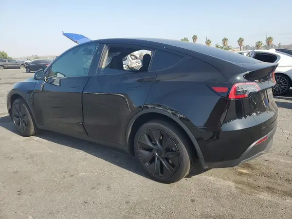 7SAYGDED7SF249758 2025 TESLA MODEL Y - Image 2