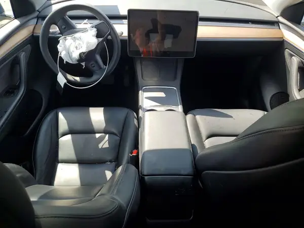 7SAYGDED7SF249811 2025 TESLA MODEL Y - Image 8