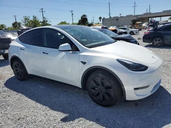 2025 TESLA MODEL Y COPART lot 50124225 auction photo 4