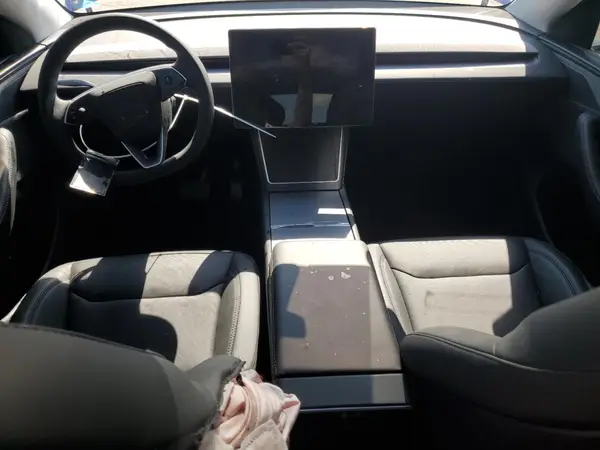7SAYGDED7TA417686 2026 TESLA MODEL Y - Image 8