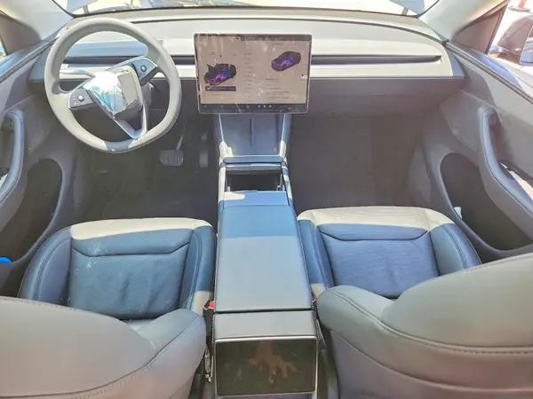7SAYGDED7TA419311 2026 TESLA MODEL Y - Image 8