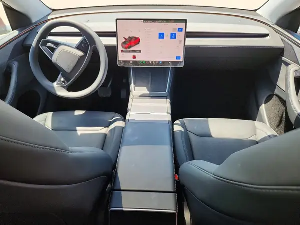 7SAYGDED7TA443530 2026 TESLA MODEL Y - Image 8