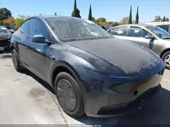 7SAYGDED7TA601137 2026 TESLA MODEL Y