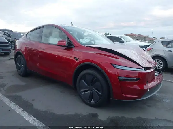 7SAYGDED7TA762670 2026 TESLA MODEL Y - Image 1