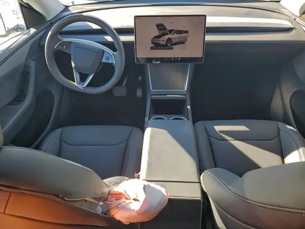 7SAYGDED7TF378522 2026 TESLA MODEL Y - Image 8